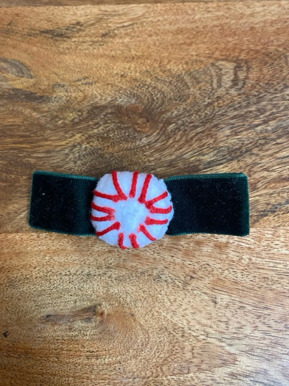 Handmade Velvet Christmas Mint Candy Bow Brooch Pin